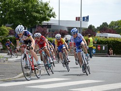 mini_challenge-minimes-cadets-cycles-cesbron-a-st-sylvain-d-anjou-le-16-juin-2013-51bf7fe70b481.jpg
