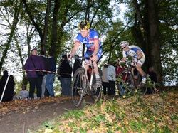 mini_championnat-departemental-de-cyclo-cross-espoirs-seniors-a-baune-le10-novembre-2013-528011a1903b0.jpg