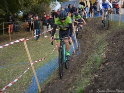 mini_championnat-departemental-de-cyclo-cross-espoirs-seniors-st-hilaire-st-florent-6196cec7cd7b5.jpg