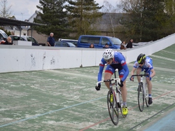 mini_championnat-departemental-piste-a-angers-l-16-avril-2016-5716a27bc74b1.jpg