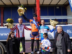 mini_championnat-pass-cyclisme-d3-d4-a-cizay-montfort-le-13-mars-2016-56e9bbda310d5.jpg