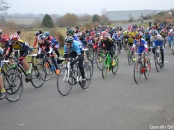 mini_championnat-regional-minimes-h-et-f-de-cyclo-cross-a-pouance-le-4-decembre-2016-584dd1e2d544a.jpg
