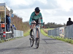 mini_championnats-49-cx-u15-saumur-659c489fe5b8e.jpg