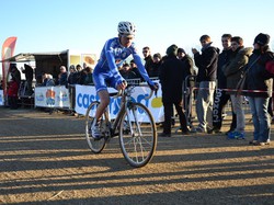 mini_cyclo-cross-d-angers-espoirs-seniors-28-decembre-2014-54a440edd2c33.jpg