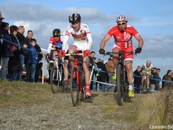 mini_cyclo-cross-de-chalonnes-sur-loire-espoirs-seniors-le-11-novembre-2016-582e2c6f5fdfb.jpg