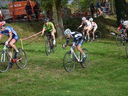 mini_cyclo-cross-de-ste-gemmes-sur-loire-1-novembre-2014-5457d6938c7a2.jpg