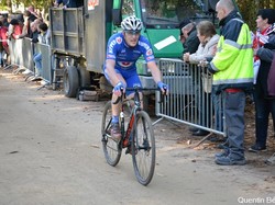 mini_cyclo-cross-du-lion-d-angers-championnat-departemenal-juniors-espoirs-seniors-le-5-novembre-2016-5825e639bb39b.jpg