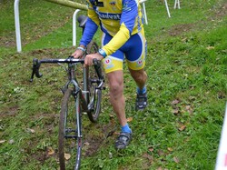 mini_cyclo-cross-du-lion-d-angers-le-3-novembre-2013-527826ad11236.jpg
