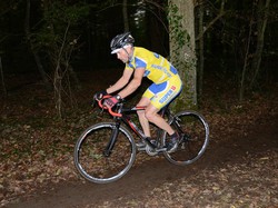 mini_cyclo-cross-du-lion-d-angers-le-3-novembre-2013-5278272126e59.jpg
