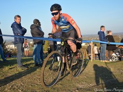 mini_cyclo-cross-espoirs-seniors-chalonnes-sur-loire-61abebf732f9f.jpg