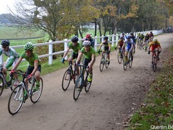 mini_cyclo-cross-minimes-cadets-le-lion-d-angers-5a18a94830b7b.jpg