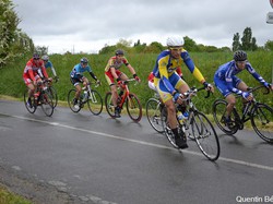 mini_la-pommeraye-epreuve-pass-cyclisme-26-avril-2015-5547e8018707c.jpg