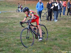 mini_mini-cyclo-cross-de-st-gemmes-sur-loire-le1-novembre-2016-5821ce69cf717.jpg