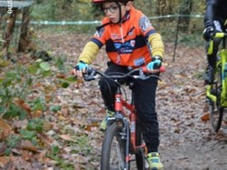 mini_mini-cyclo-cross-du-lion-d-angers-5c138ea94fda6.jpg