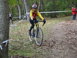 mini_mini-cyclo-cross-du-lion-d-angers-le-3-novembre-2013-5278256600072.jpg