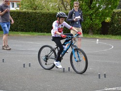mini_trophee-departemental-des-ecoles-de-velo-a-chalonnes-le-7-mai-2016-57360802cf082.jpg